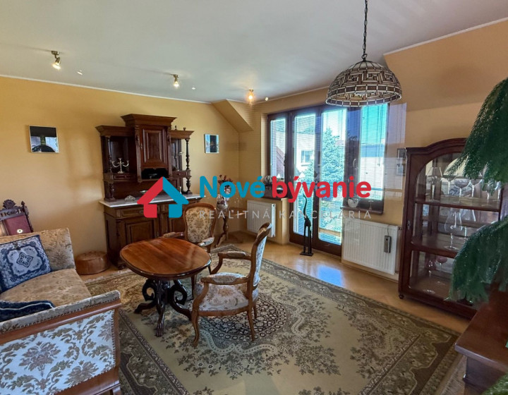 5 izb.RD + 4 veľké terasy + dvojgaráž + krásna záhrada, jazierko, potôčik (N279-12-OTKAE)